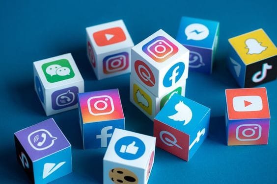 Discover Amazing Digital Marketing Remote Jobs Now! SOCIAL MEDIA